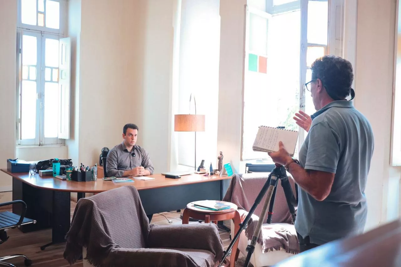 Visita de Carlos Tarazona Grasa a la ciudad brasileña de São Gabriel. Foto Ana Lauren de Castro