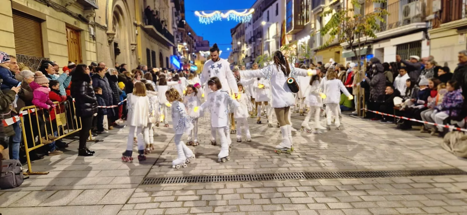 Cabalgata de los Reyes Magos en Huesca. Foto Myriam Martínez