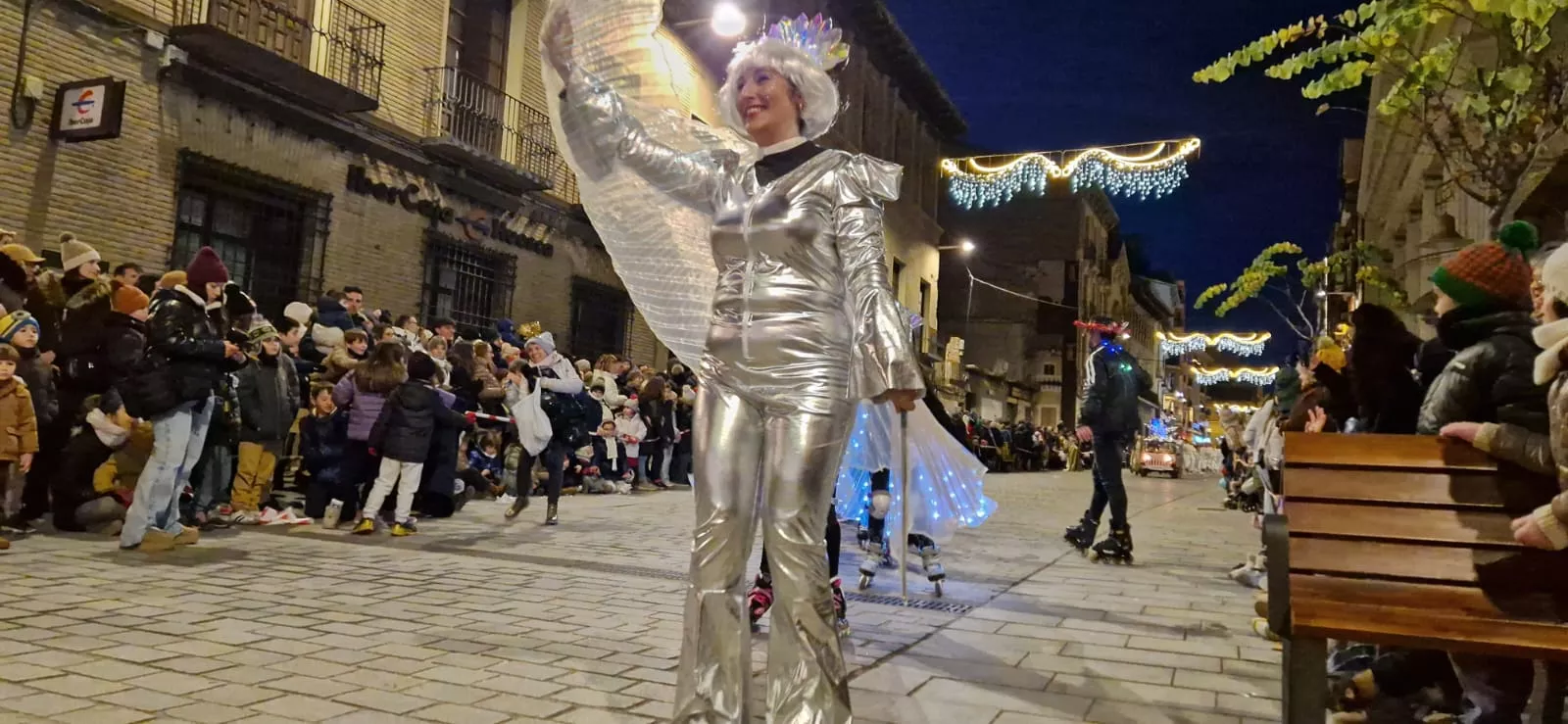 Cabalgata de los Reyes Magos en Huesca. Foto Myriam Martínez