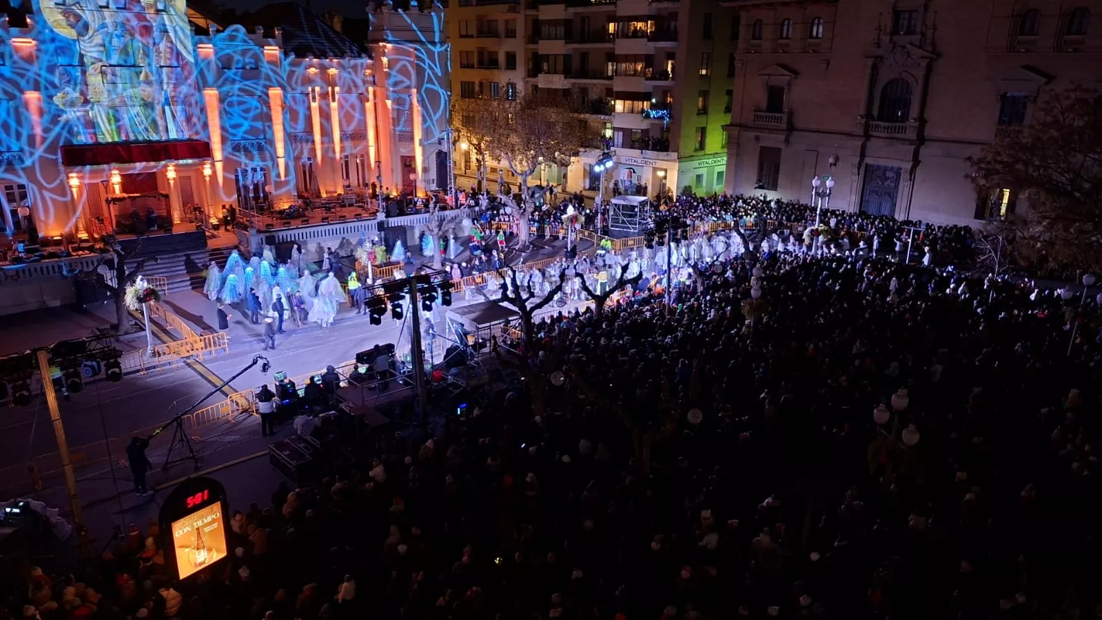 Cabalgata de los Reyes Magos en Huesca. 