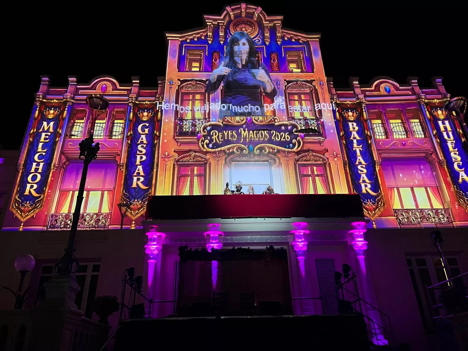Cabalgata de los Reyes Magos en Huesca. Foto Myriam Martínez