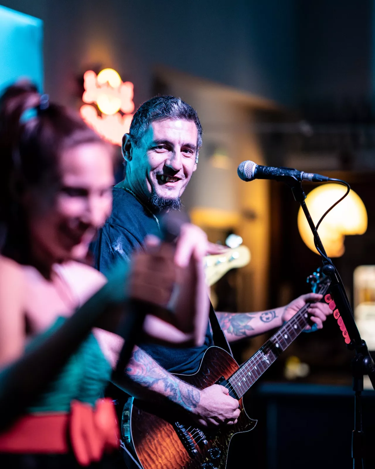 Carmelo Matos, guitarra rítmica. Perversónicas.