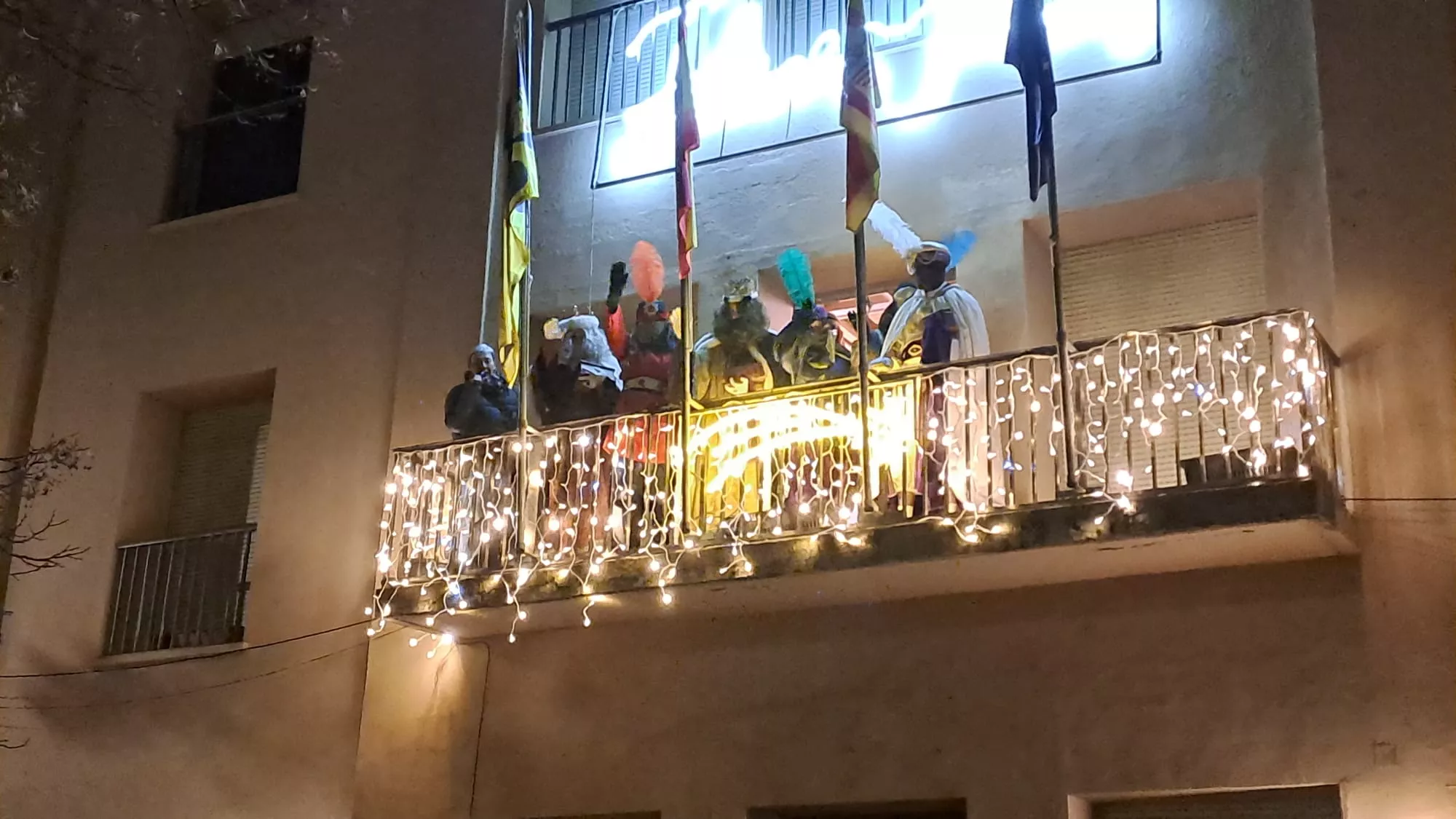Cabalgata de los Reyes Magos en Ayerbe.