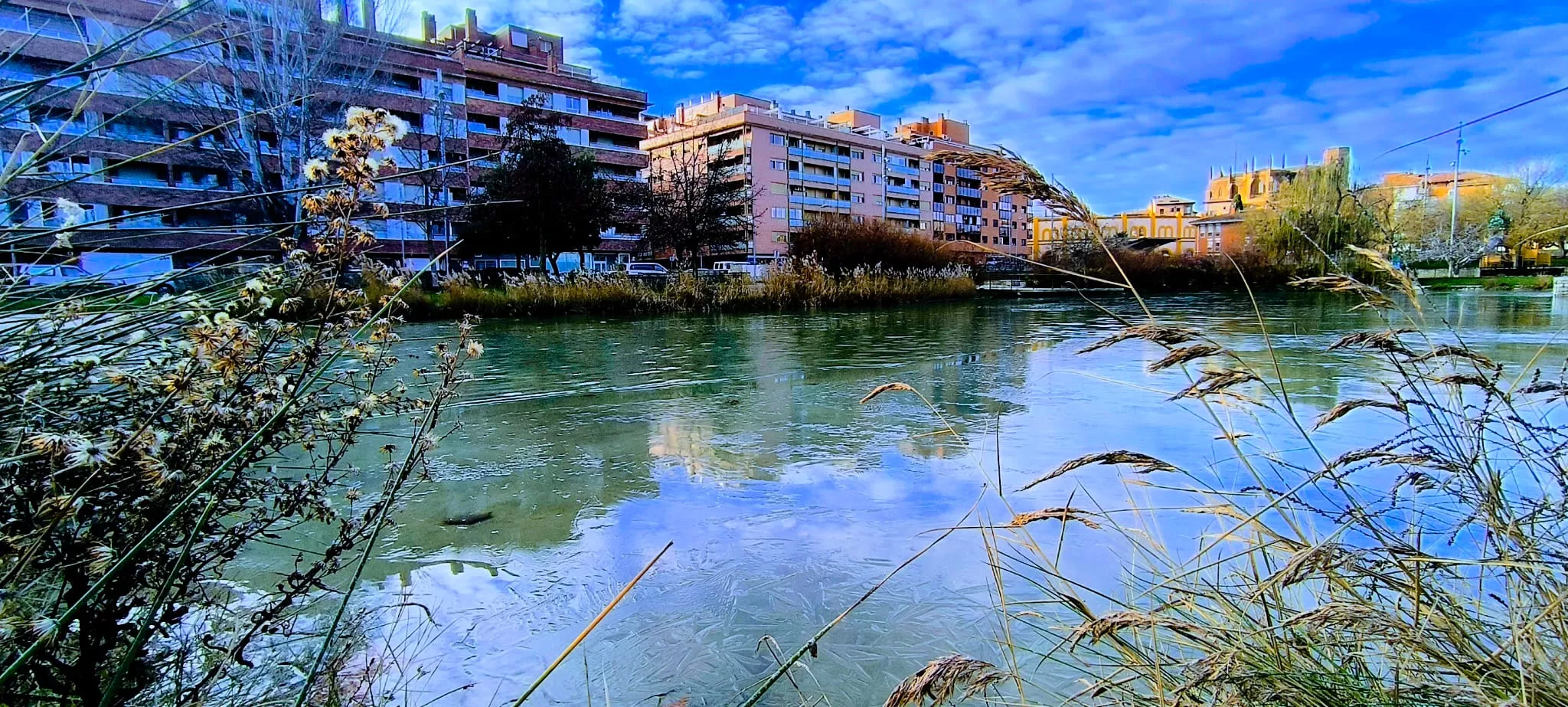 Huesca ha registrado temperaturas de hasta 5 grados bajo cero. Foto Joaquín Santafé