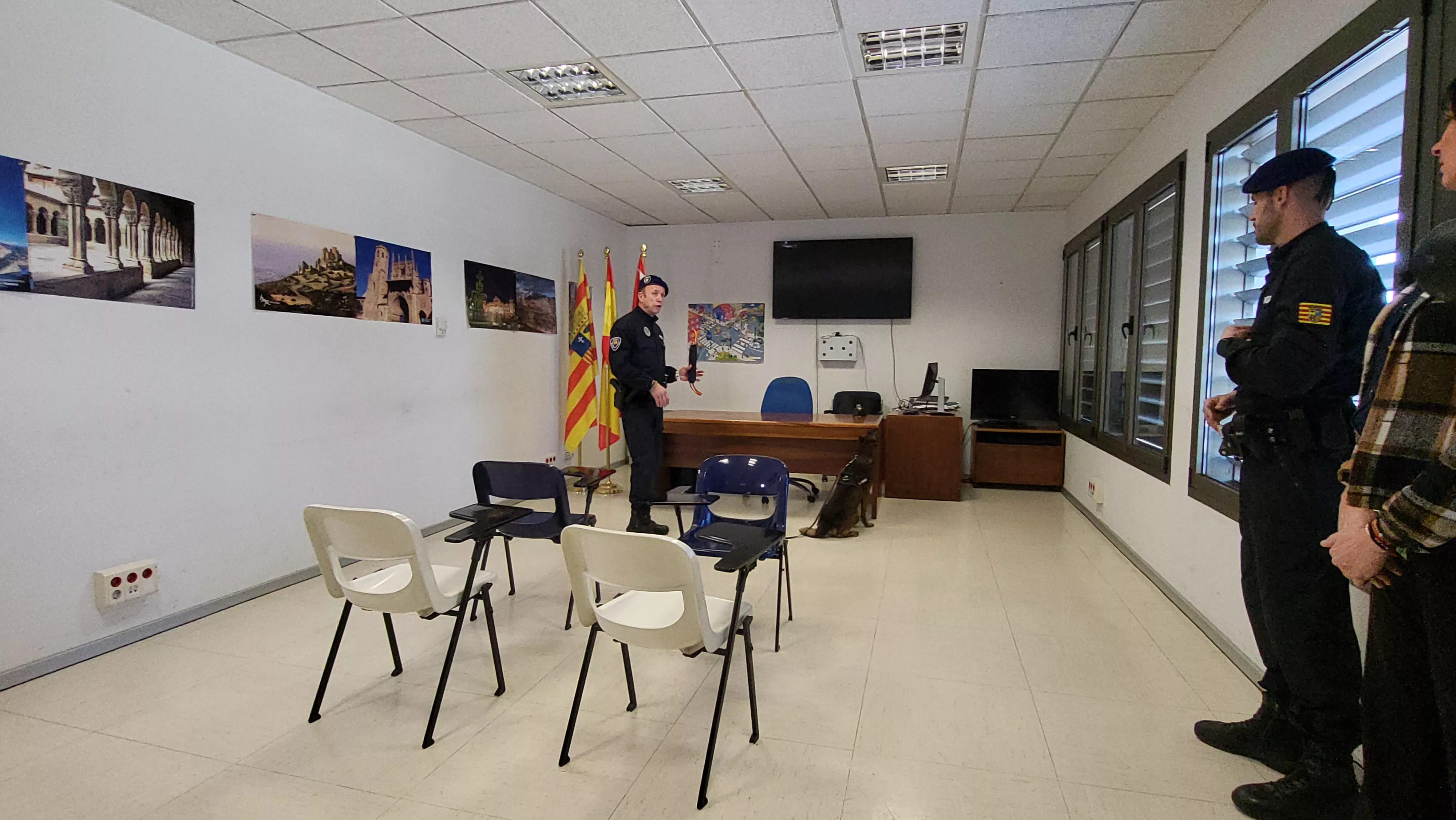 Presentación de la Unidad Canina de la Policía Local de Huesca. Foto Mercedes Manterola