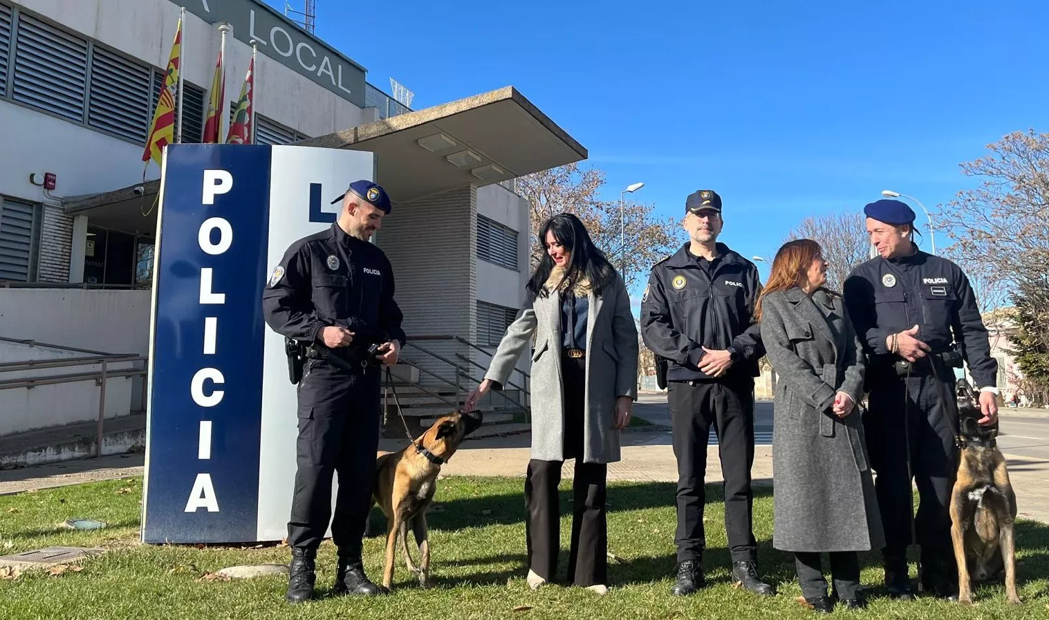 Presentación de la Unidad Canina de la Policía Local de Huesca. Foto Mercedes Manterola