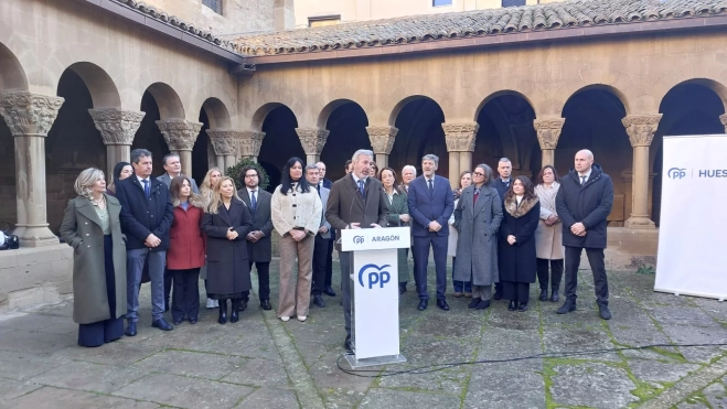 Jorge Azcón se dirige a los presentes