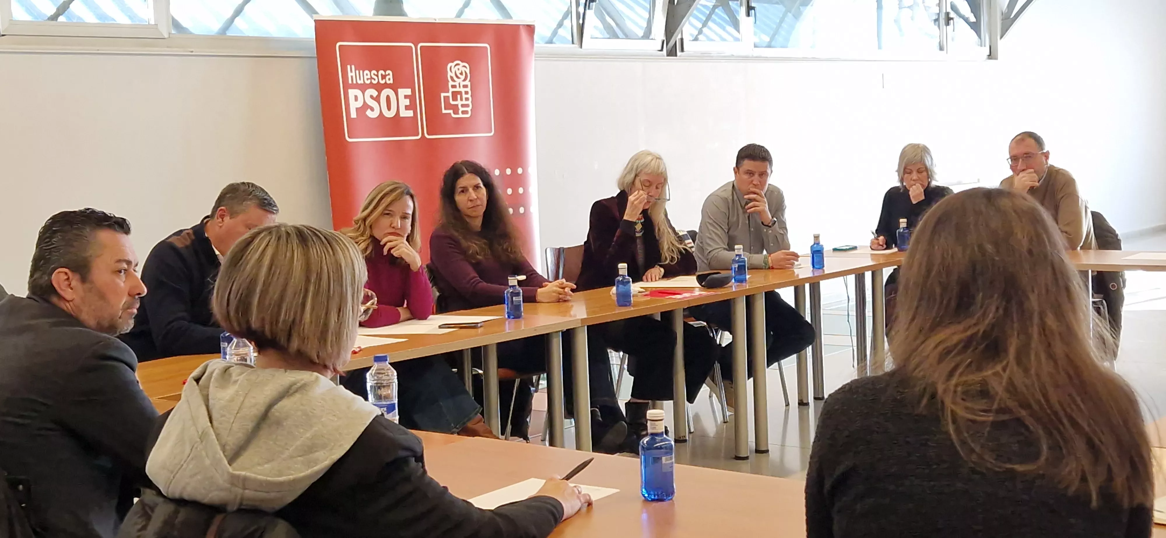 Reunión de Pilar Alegría con Cadis Huesca. Foto Myriam Martínez