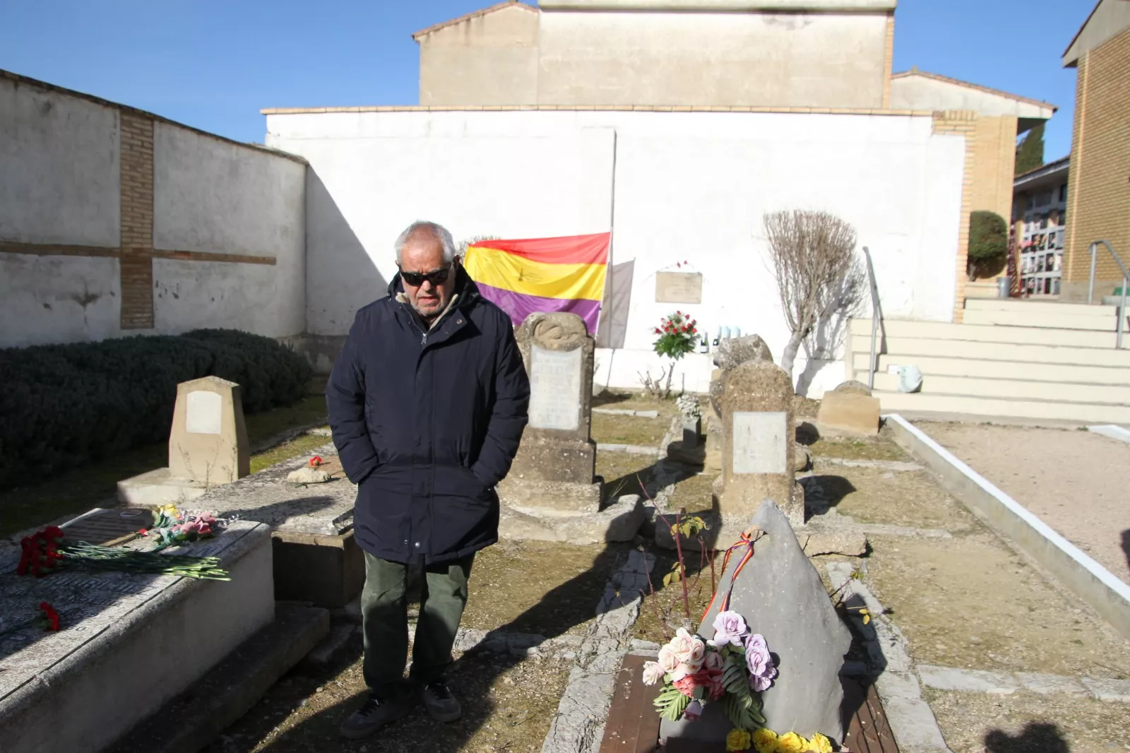 Homenaje en Huesca a los hombres y mujeres fallecidos del CRMAHU. Foto Carlos Neofato