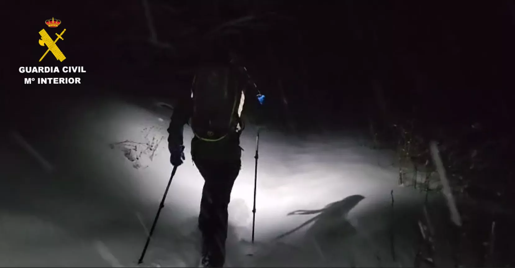 Rescate nocturno de once horas de un senderista en Ordesa tras quedar atrapado por la borrasca Goretti.