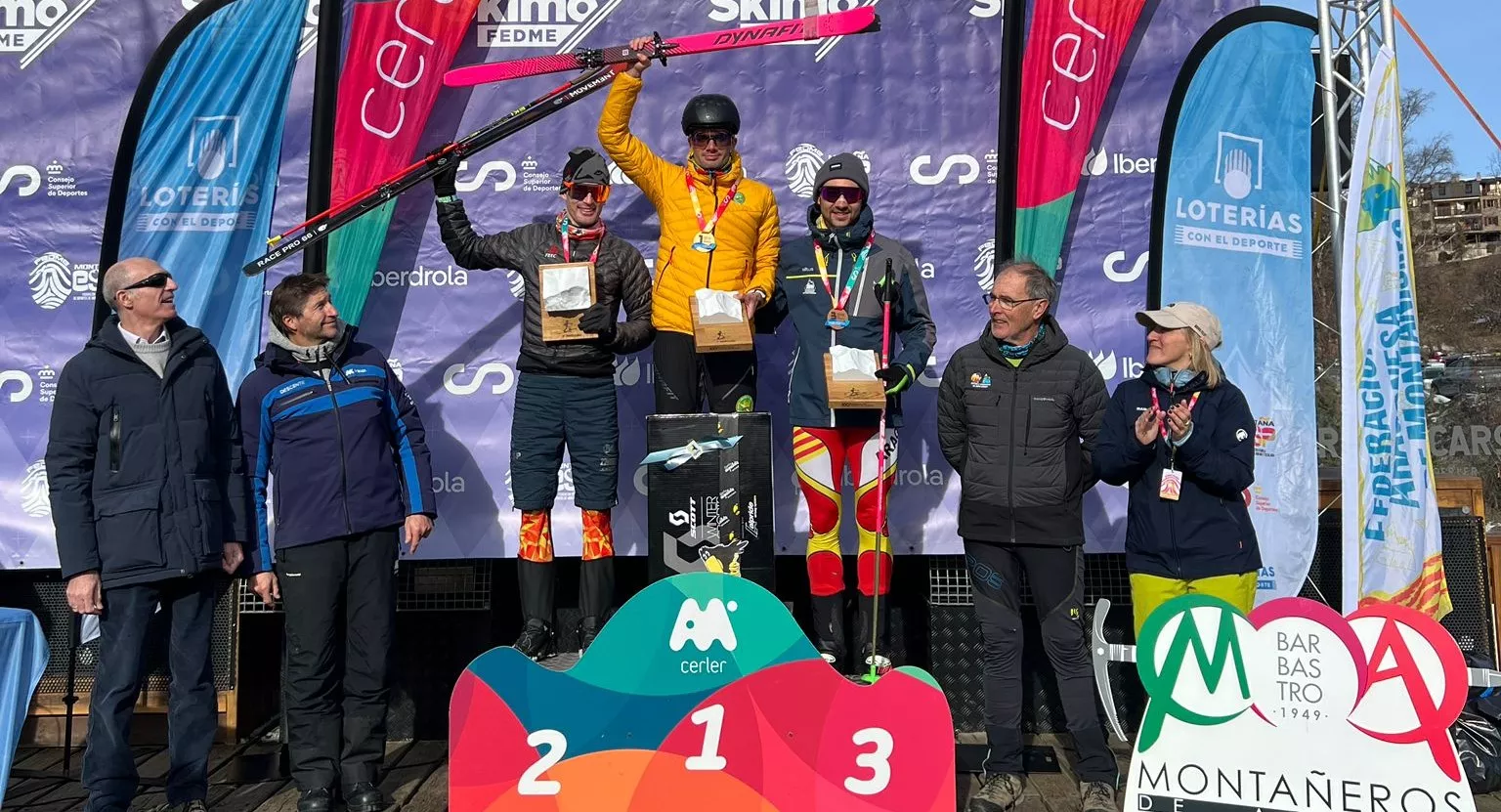 Pódium absoluto masculino de la Copa de España, este domingo en Cerler. 