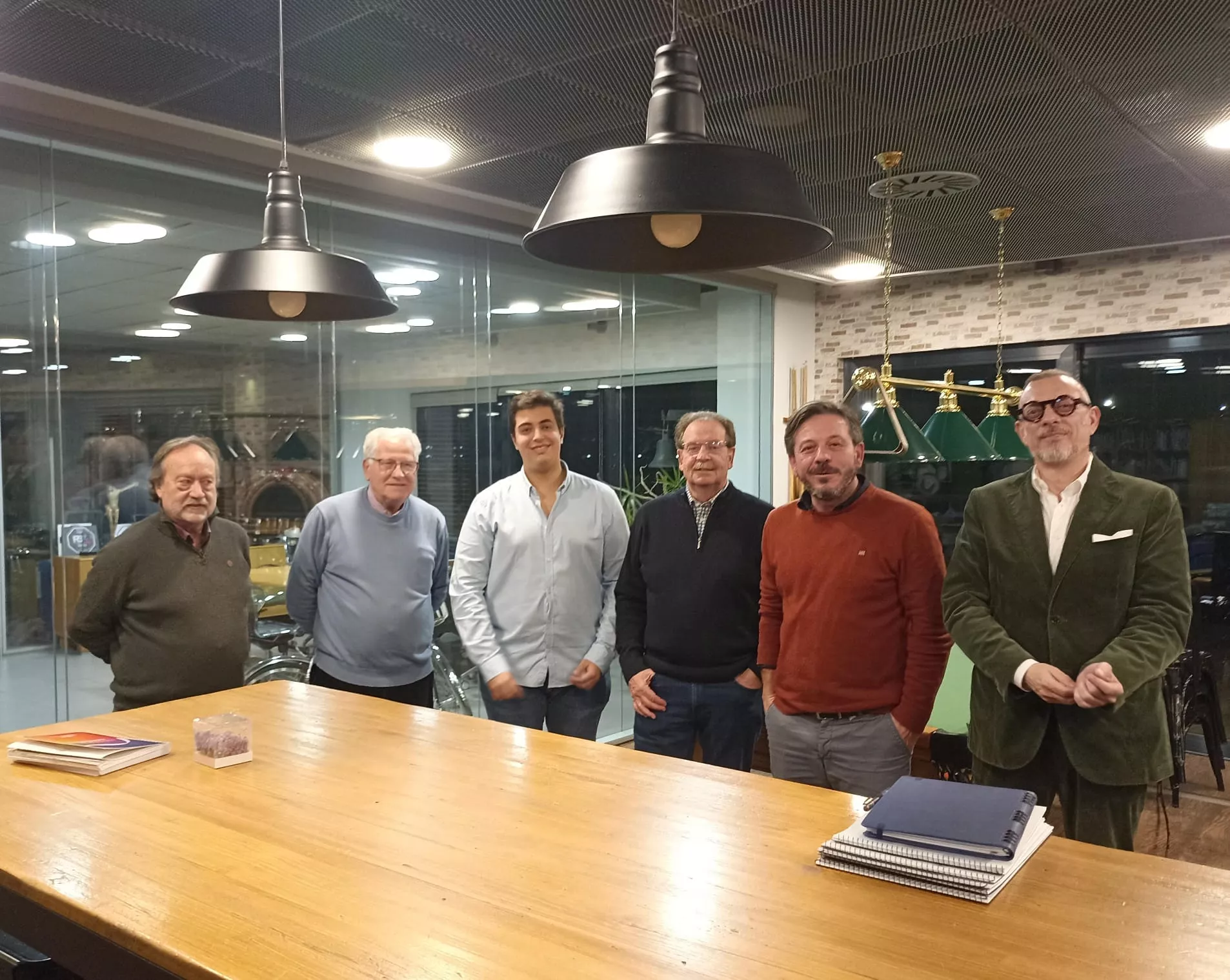 Aguayos y Ferraz con miembros de Huesca Suena. Aguayos y Ferraz con miembros de Huesca Suena.