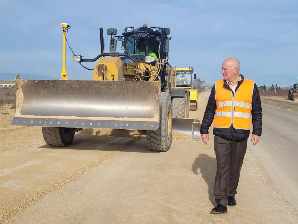 Miguel Ángel Arminio ha supervisado las obras en la A 230