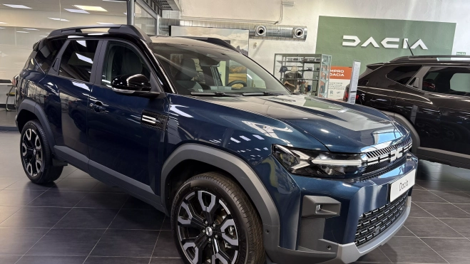 AUTO CUATRO DACIA BIGSTER