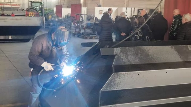 Cleris, empresa barbastrense exportadora de maquinaria a Europa