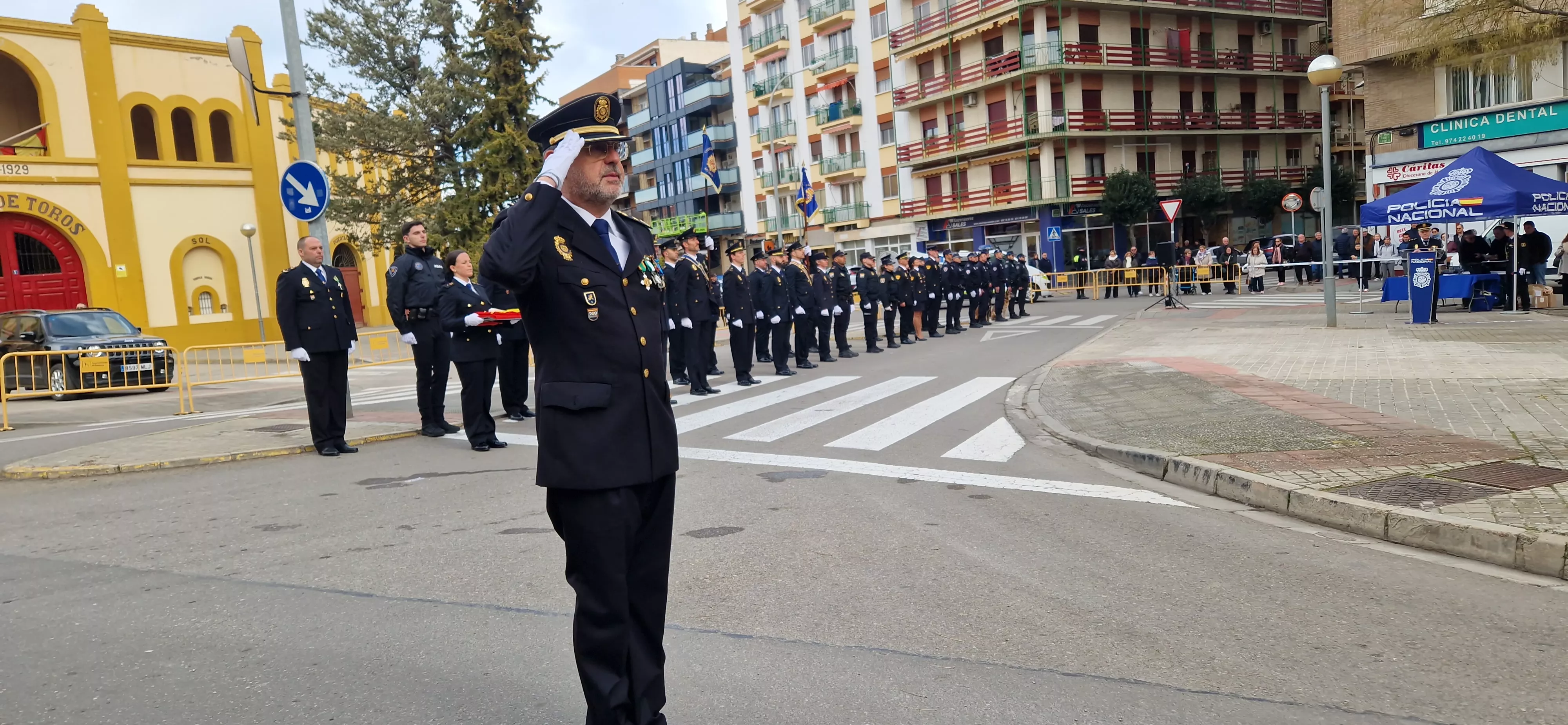 Conmemoración en Huesca del 202 aniversario de la Policía Nacional. Foto Myriam Martínez