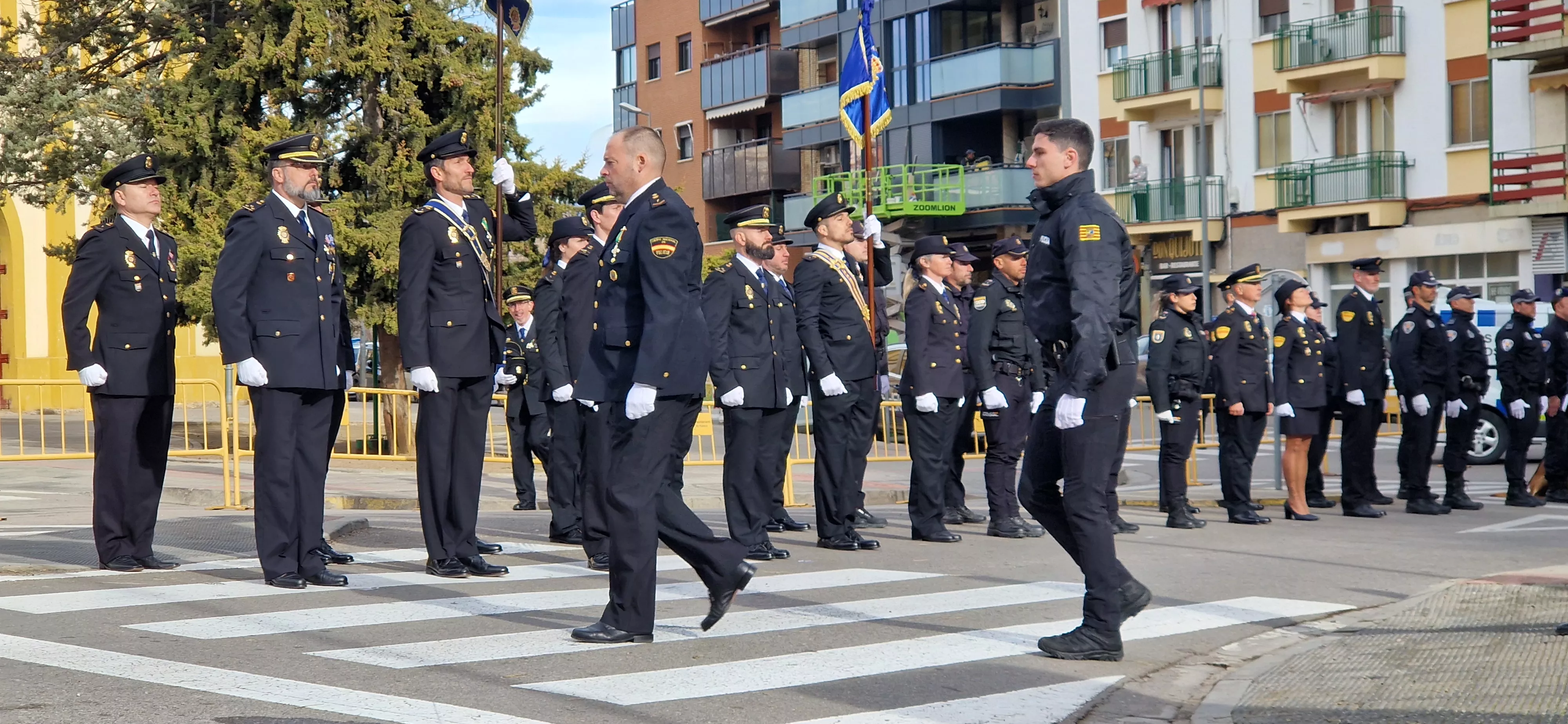 Conmemoración en Huesca del 202 aniversario de la Policía Nacional. Foto Myriam Martínez