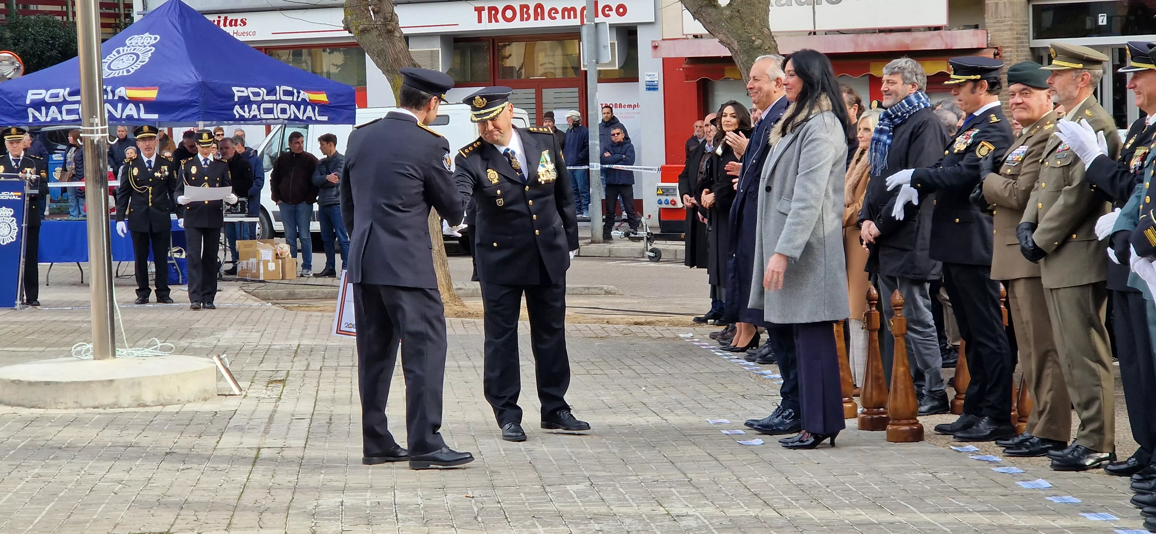Conmemoración en Huesca del 202 aniversario de la Policía Nacional. Foto Myriam Martínez