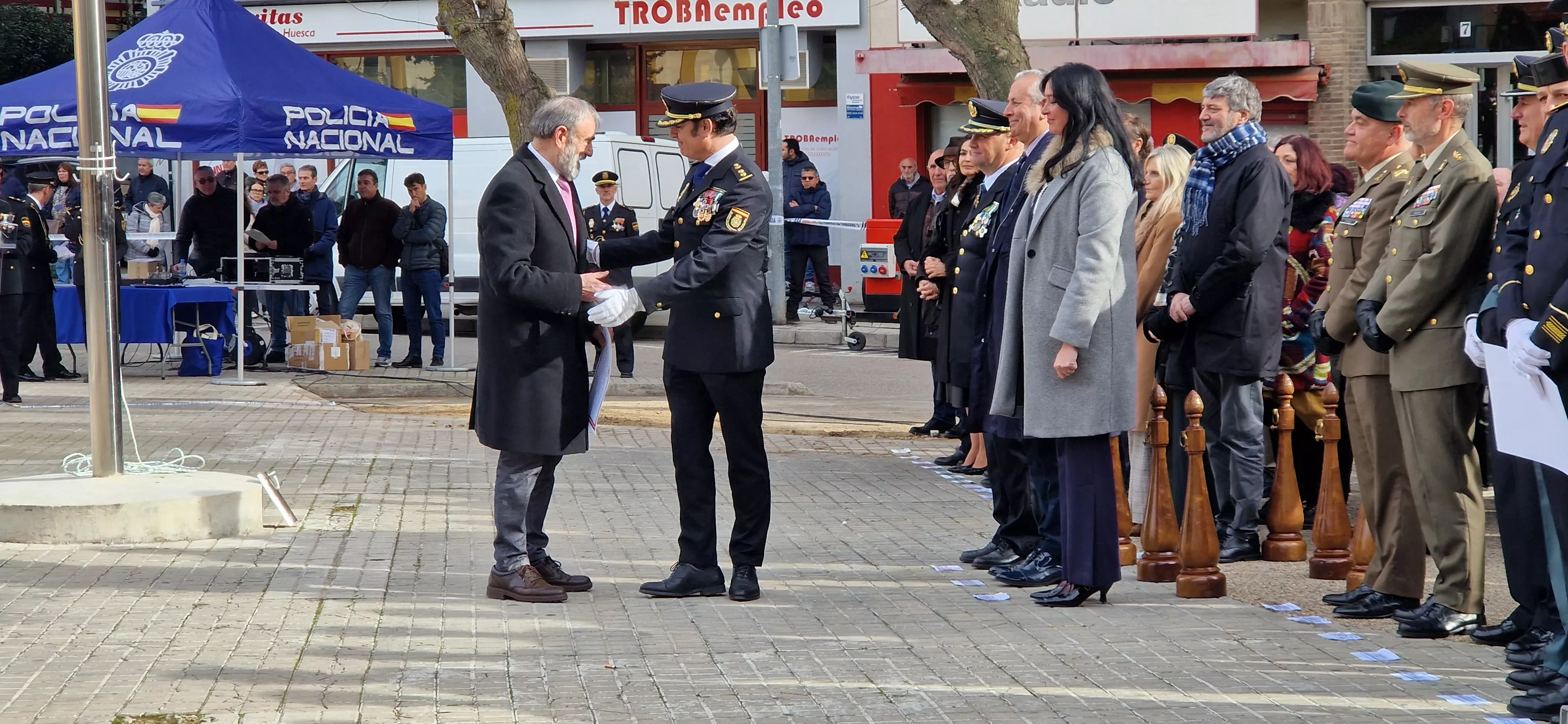 Conmemoración en Huesca del 202 aniversario de la Policía Nacional. Foto Myriam Martínez