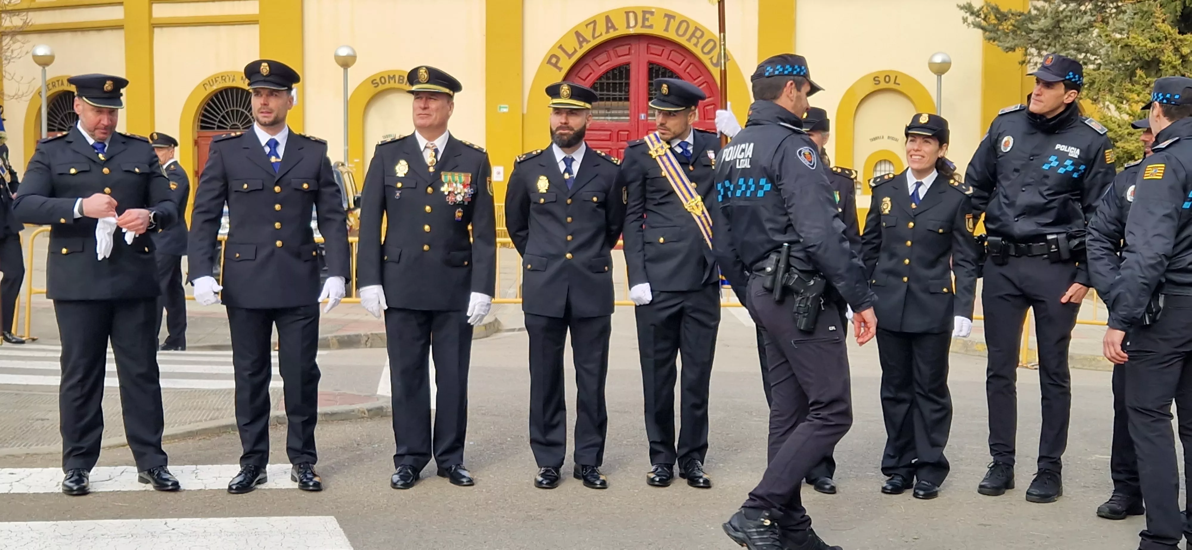 Conmemoración en Huesca del 202 aniversario de la Policía Nacional. Foto Myriam Martínez