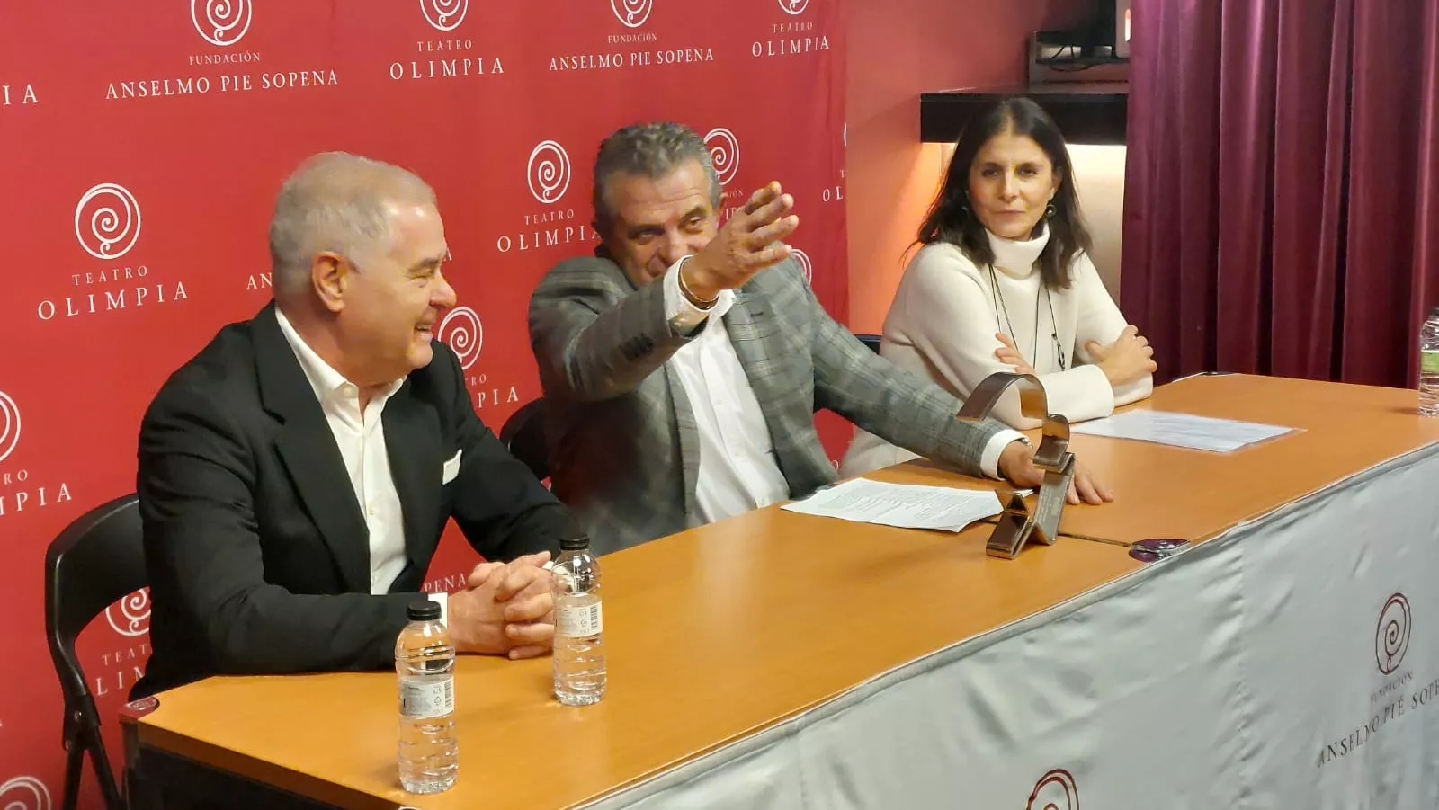 Figura del Año de 4 Esquinas a Manuel Pérez