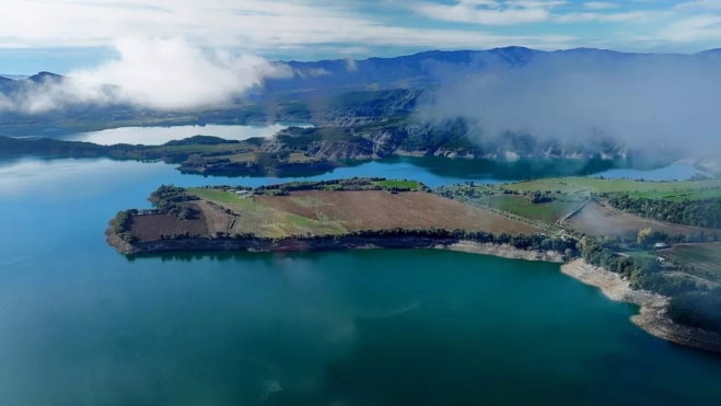 Vista aérea del aeródromo de Coscojuela del Sobrarbe.