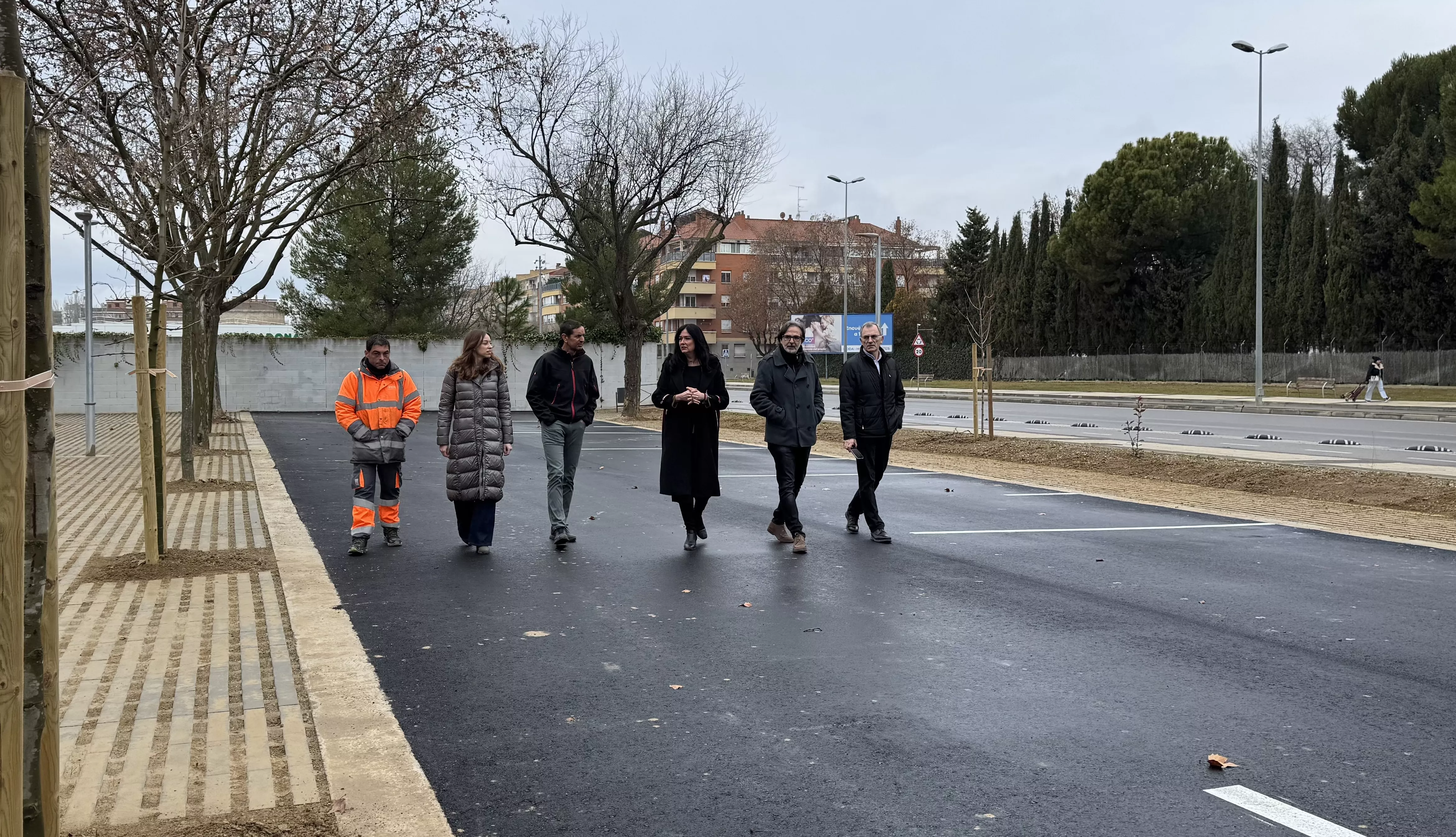 La alcaldesa Orduna, el concejal Rodríguez y profesionales de la obra visitan el aparcamiento disuasorio de Ramón y Cajal
