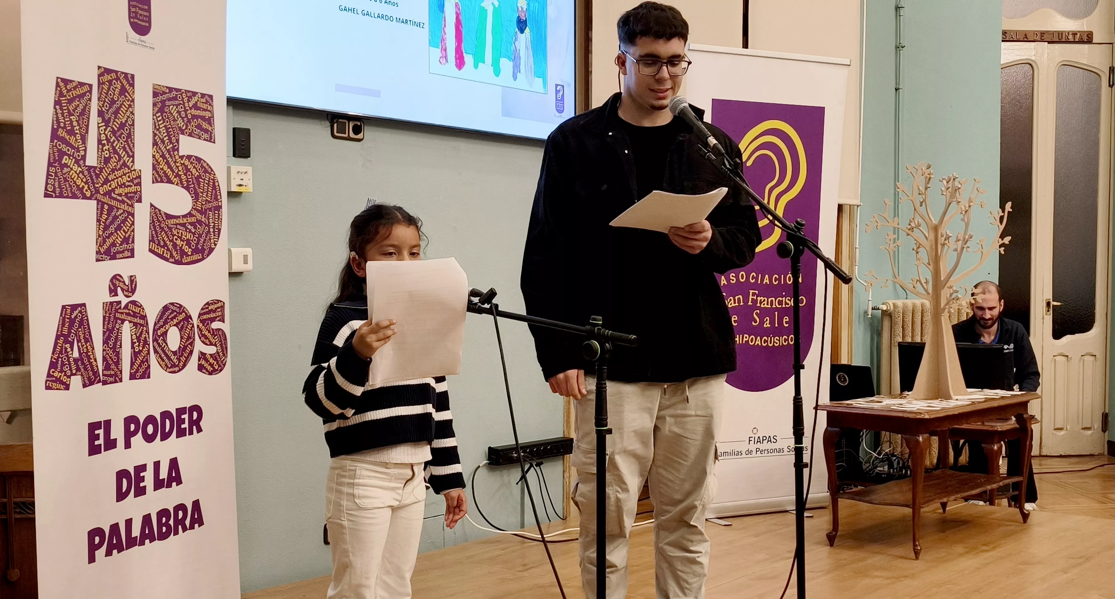 Premios del Concurso de Relatos y Postales. Foto María José Sampietro