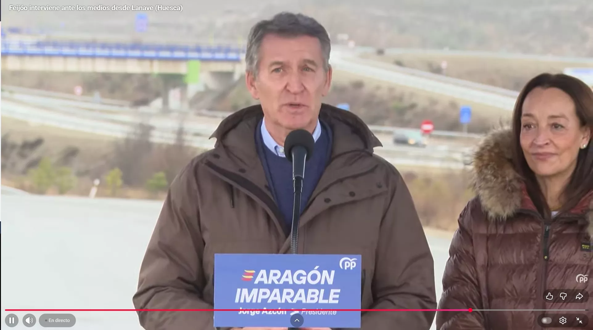 Alberto Núñez Feijóo y Carmen Susín en la compaecencia en Lanave