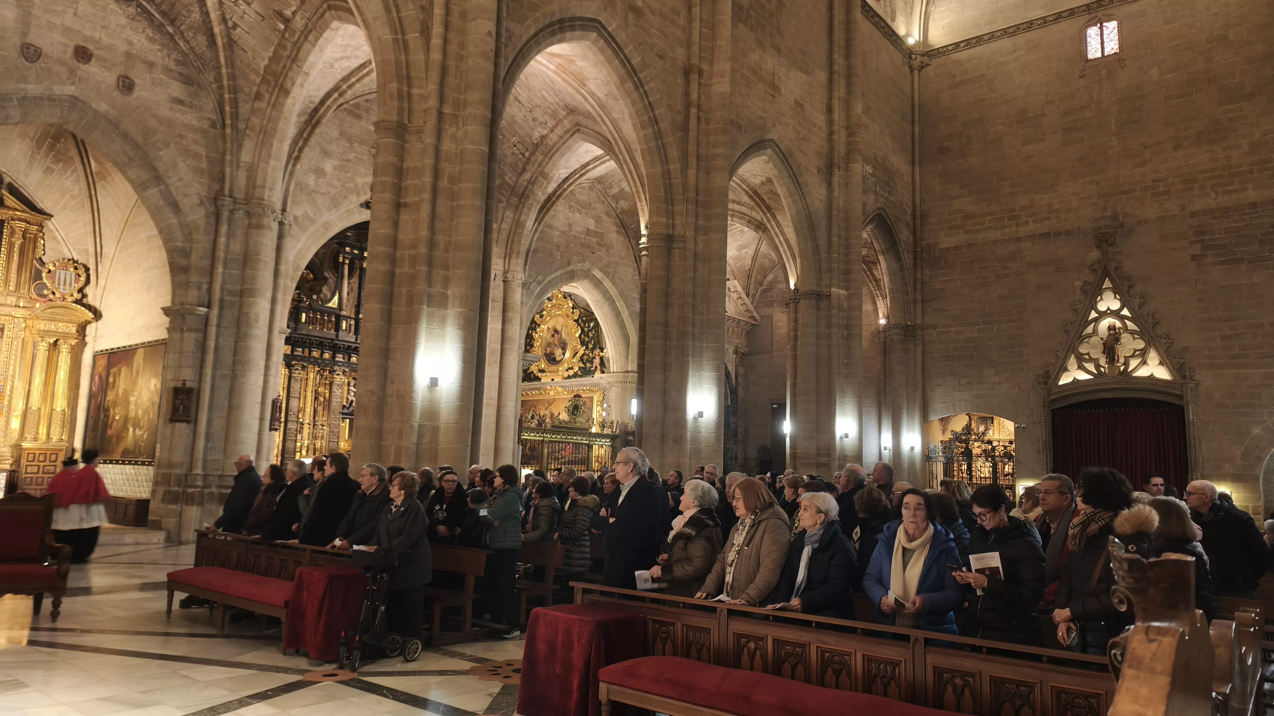 Toma de posesión e instalación de los nuevos Canónigos de la Catedral de Huesca. Foto María José Sampietro