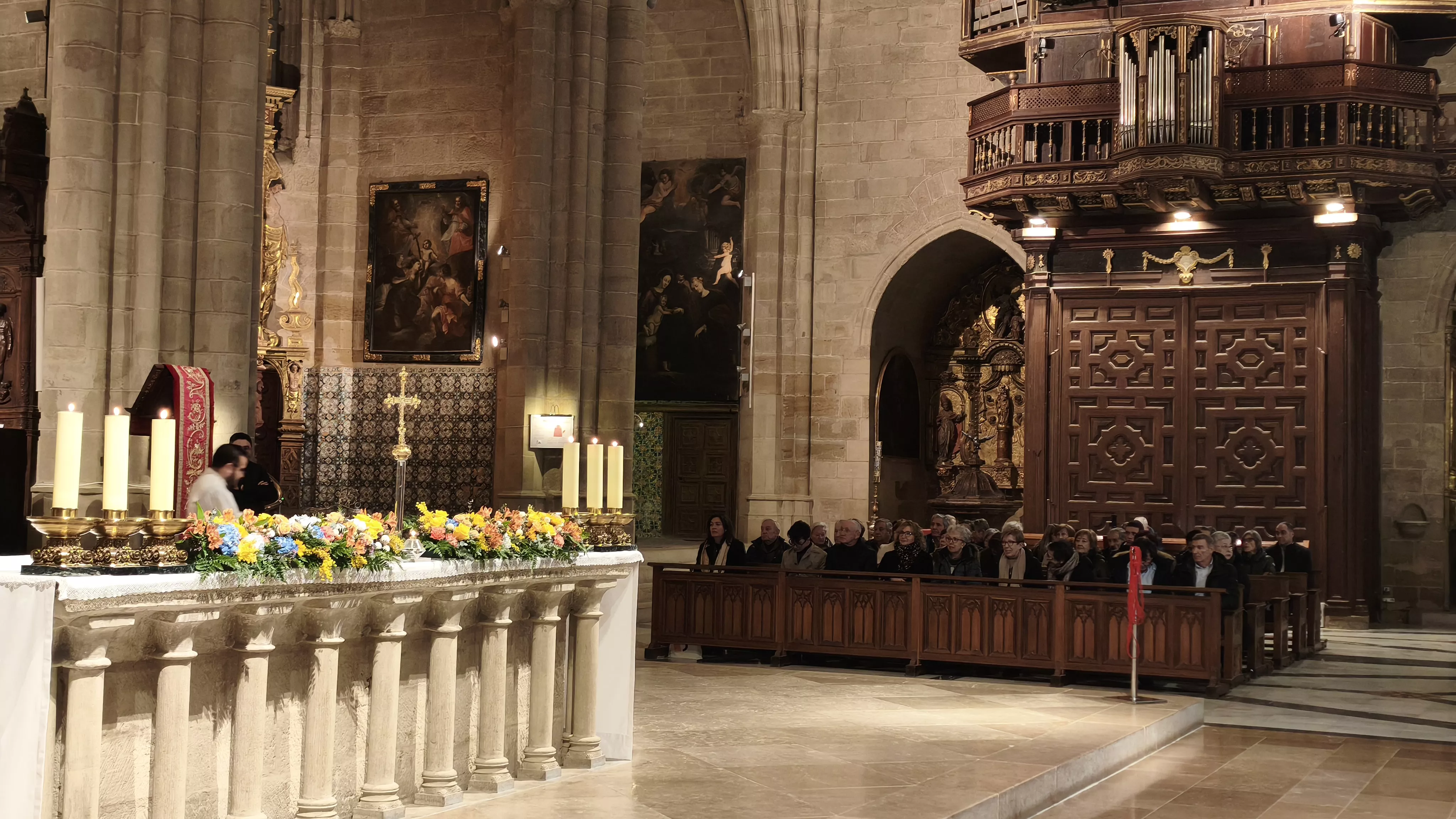 Toma de posesión e instalación de los nuevos Canónigos de la Catedral de Huesca. Foto María José Sampietro