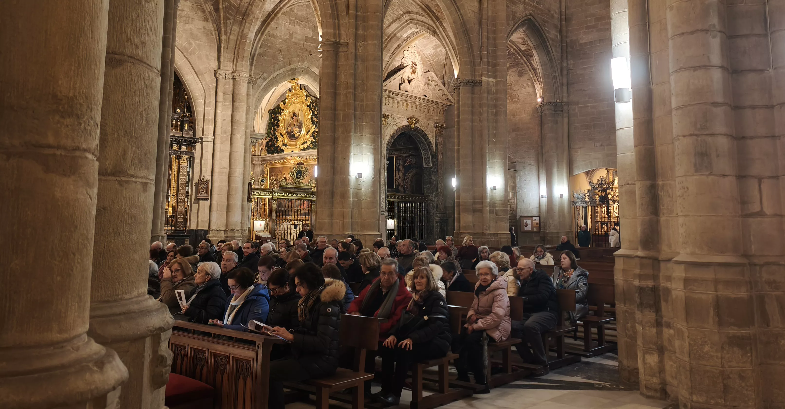 Toma de posesión e instalación de los nuevos Canónigos de la Catedral de Huesca. Foto María José Sampietro