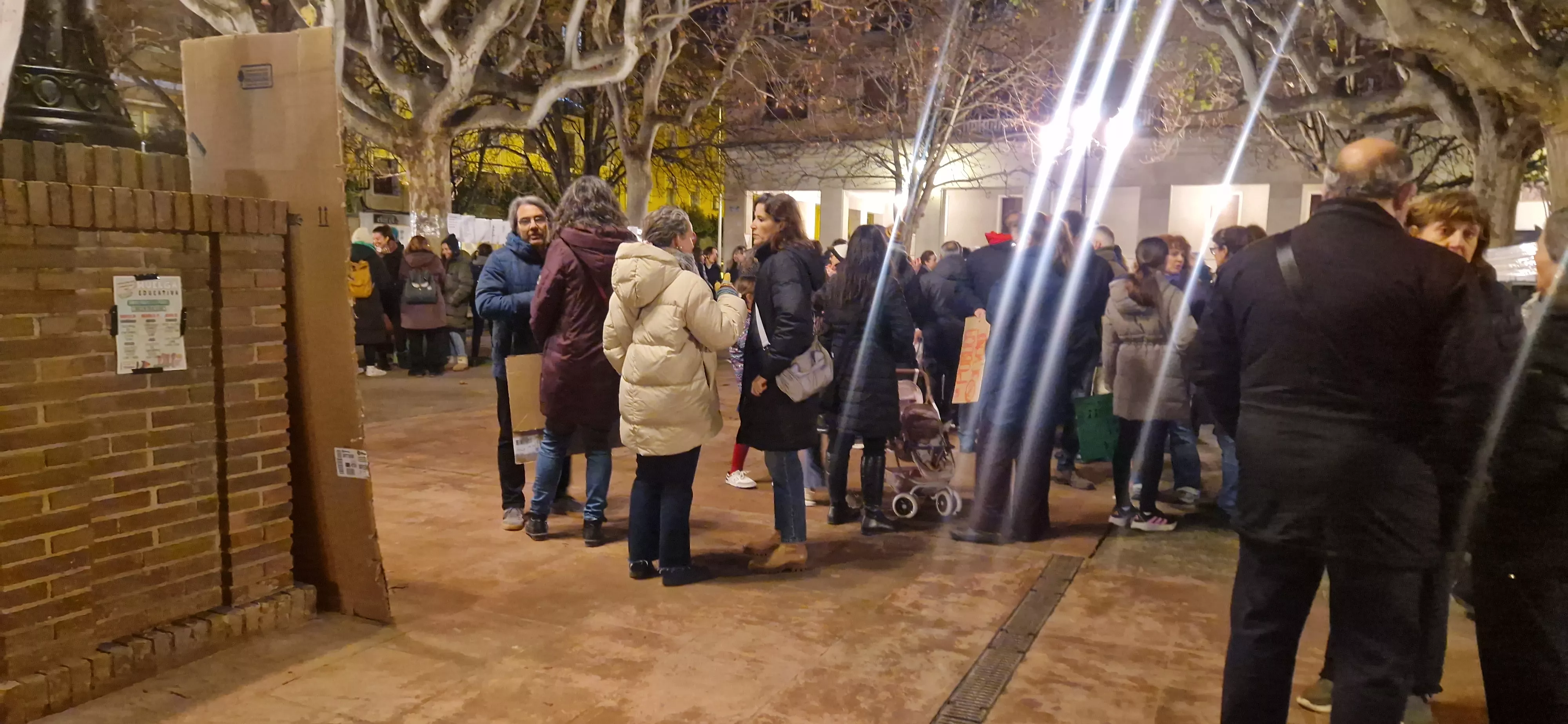 Concentraciones en Huesca en la primera jornada de la huelga de educación.