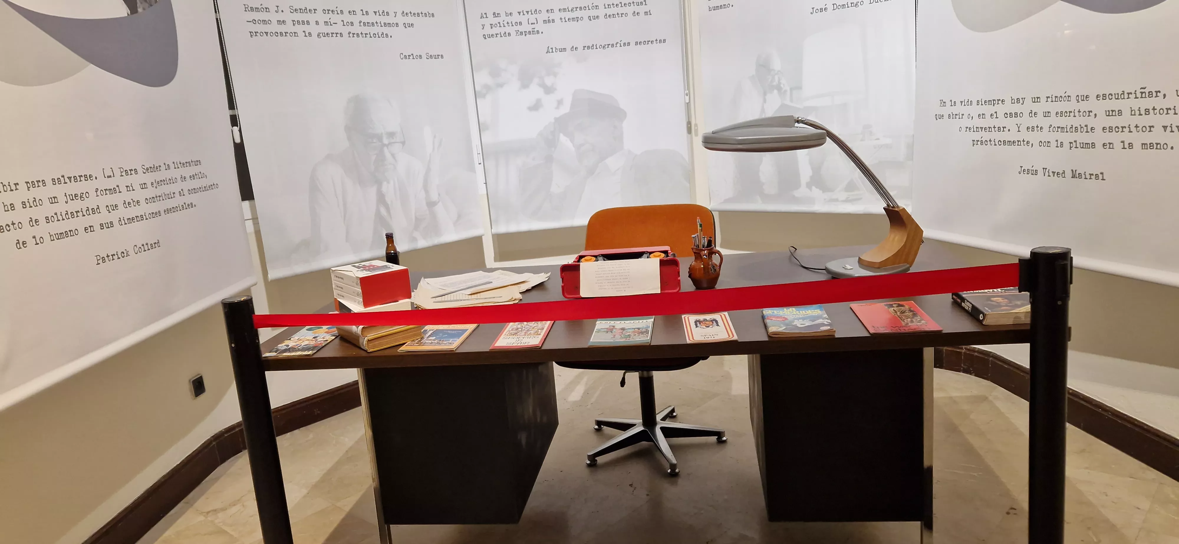 Espacio dedicado a Ramón J.Sender en el IEA. Foto Myriam Martínez