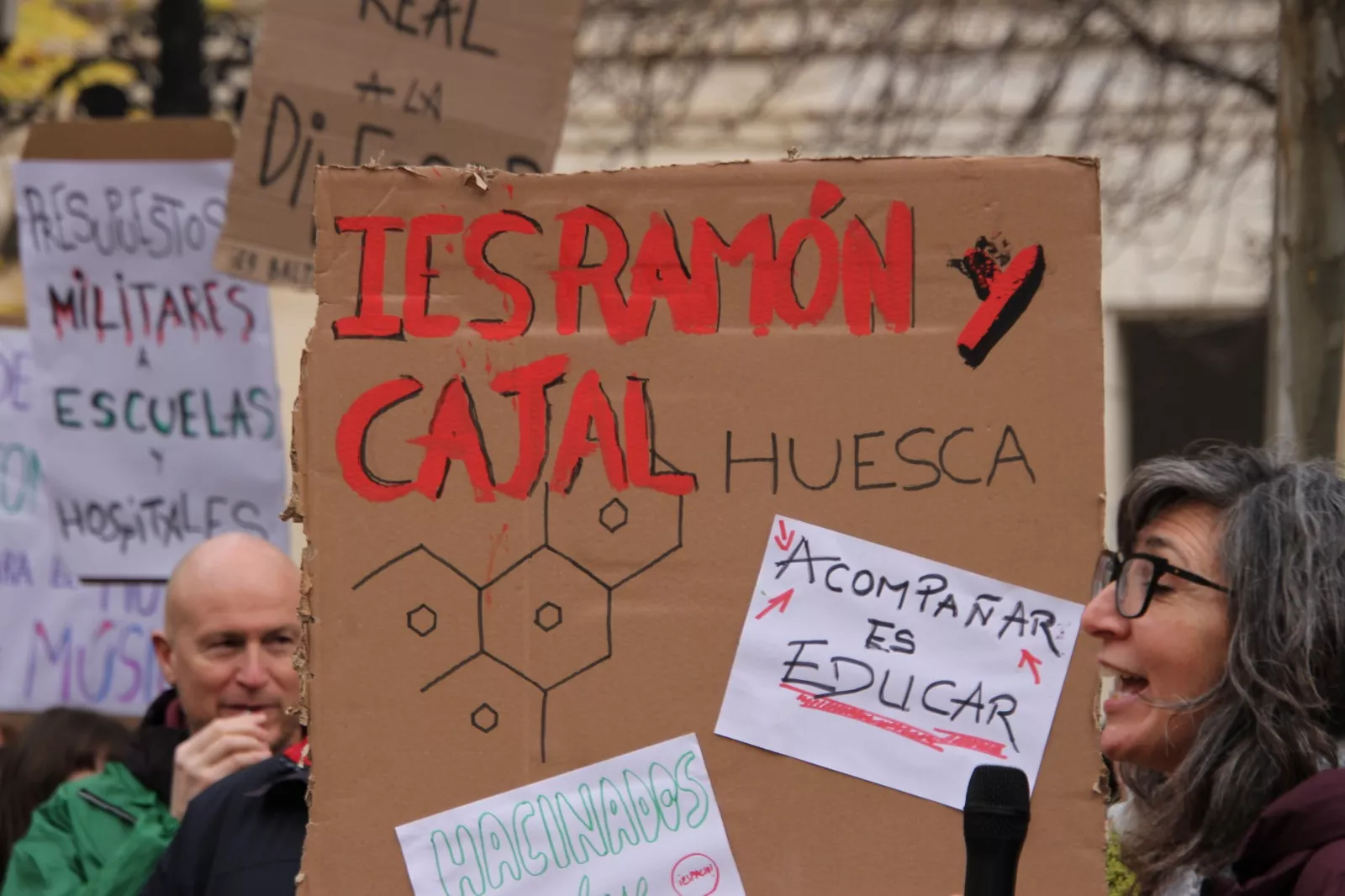 Concentración en Huesca en el segundo día de huelga educativa. Foto Carlos Neofato