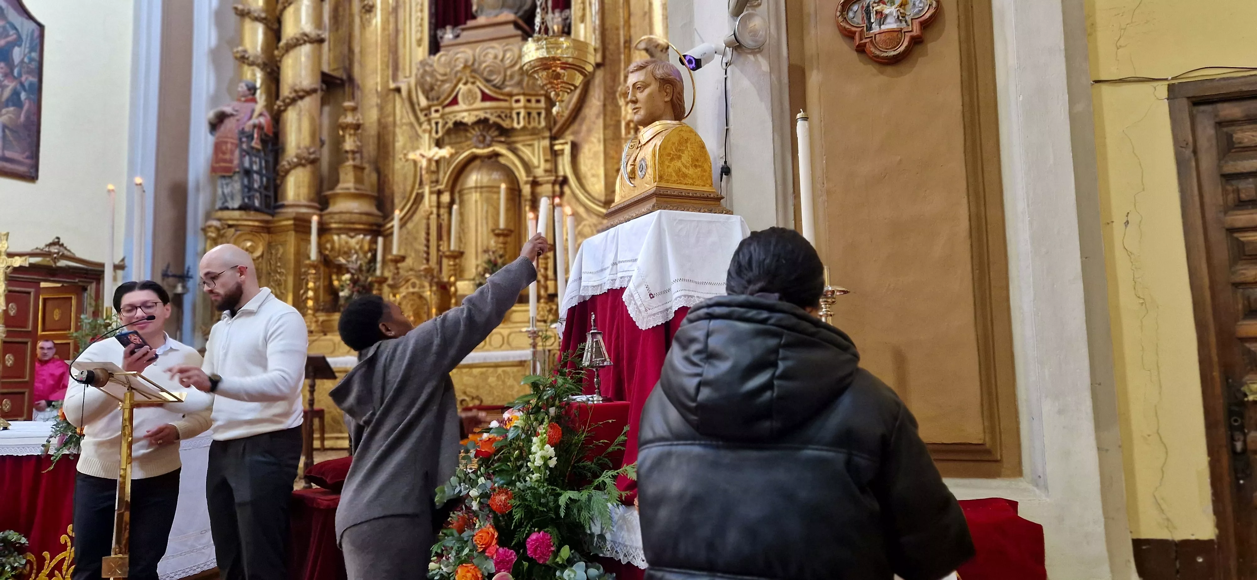 Misa de la festividad de San Vicente en Huesca. Foto Myriam Martínez