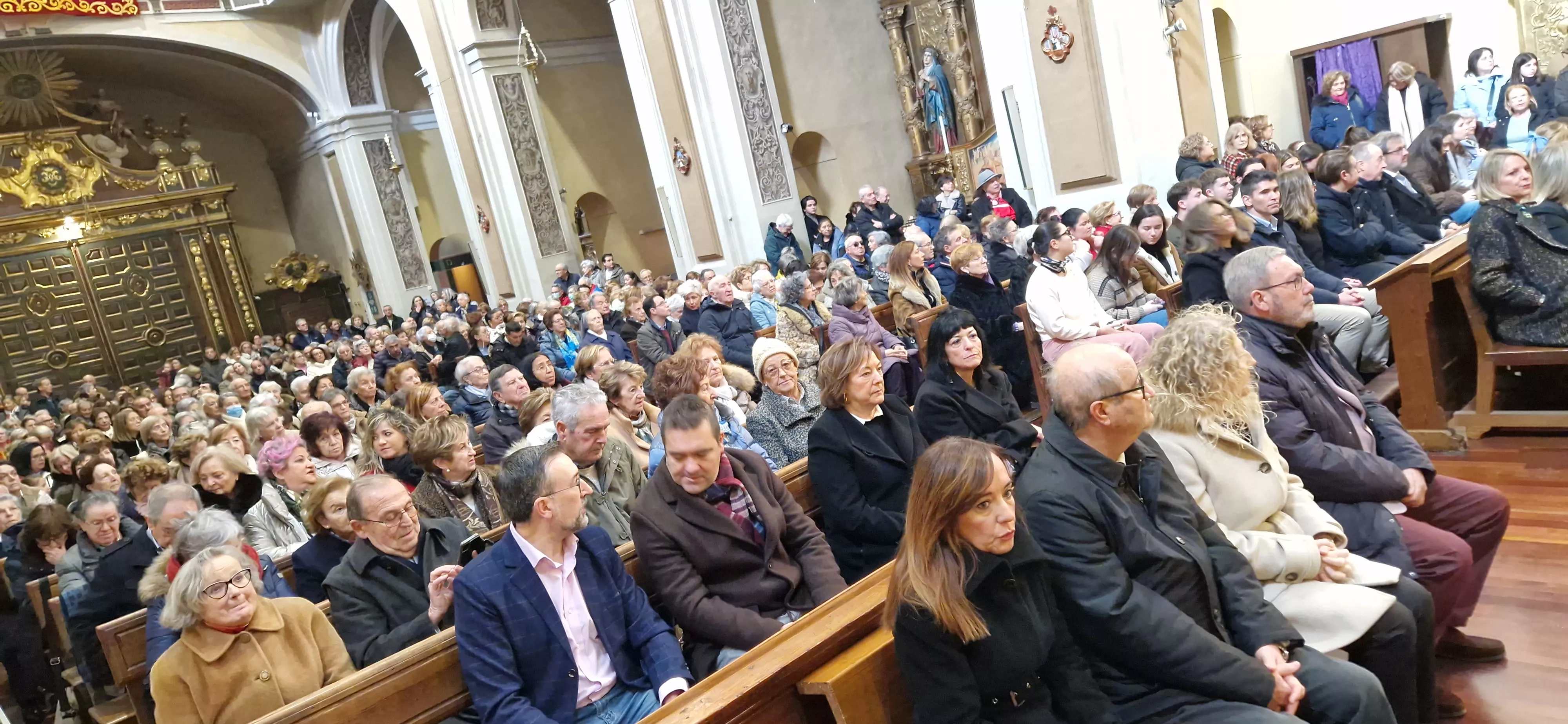 Misa de la festividad de San Vicente en Huesca. Foto Myriam Martínez