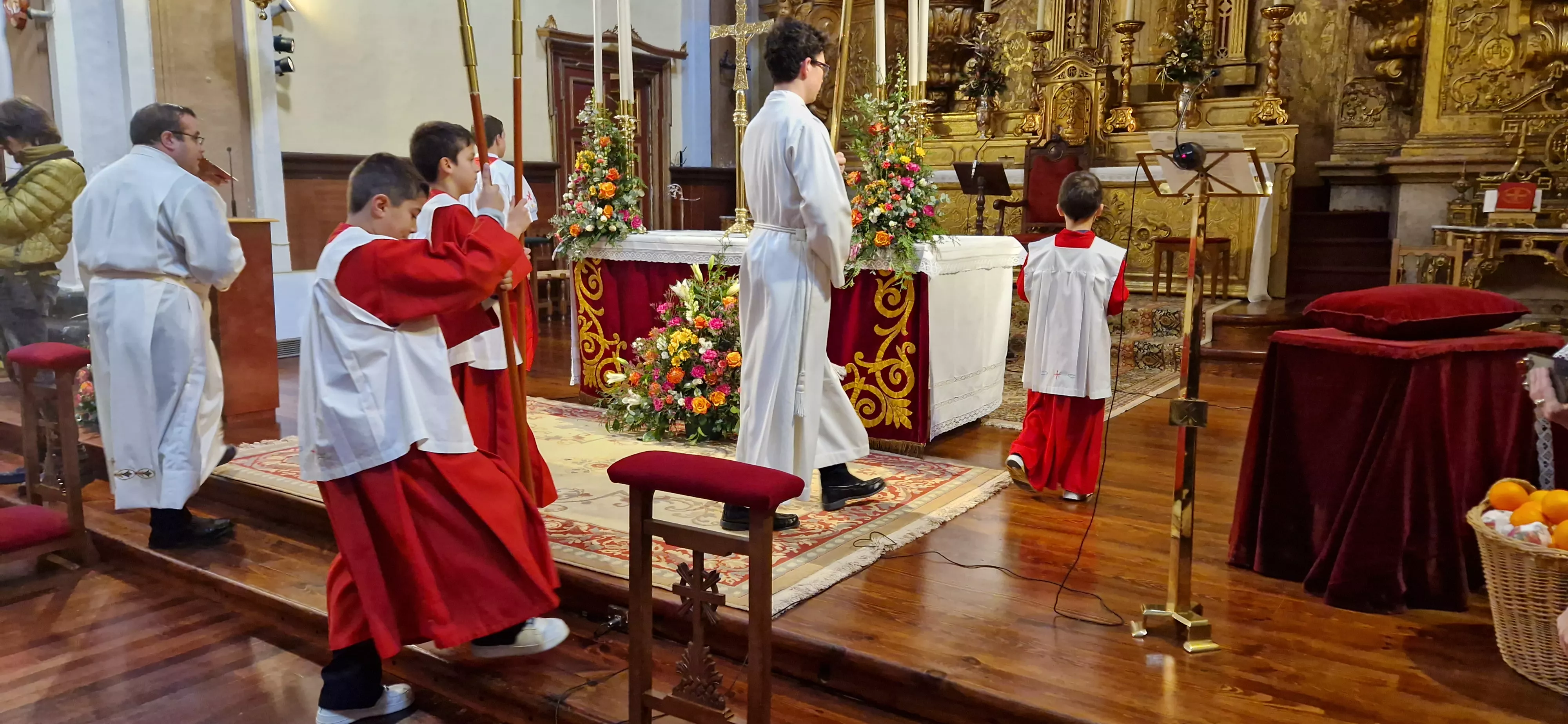 Misa de la festividad de San Vicente en Huesca. Foto Myriam Martínez
