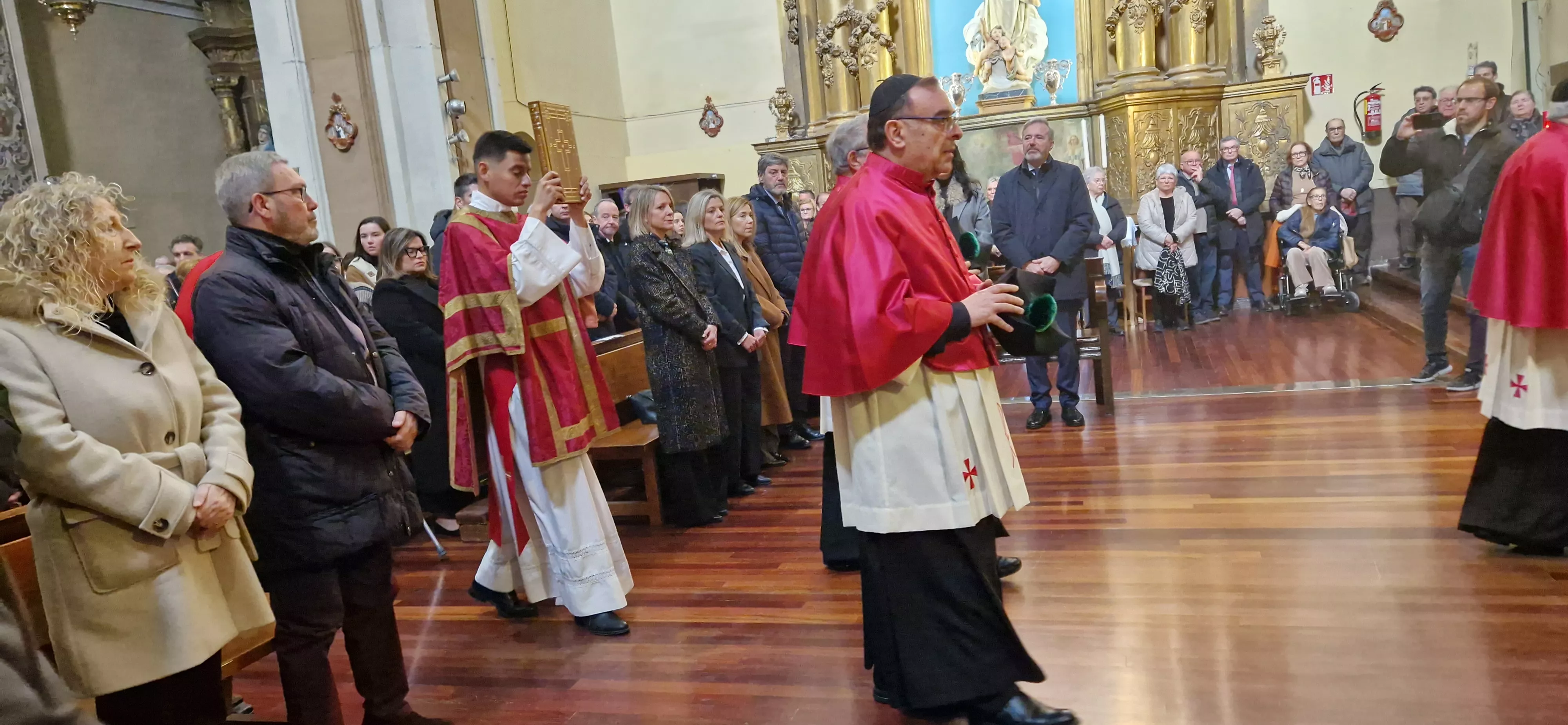Misa de la festividad de San Vicente en Huesca. Foto Myriam Martínez
