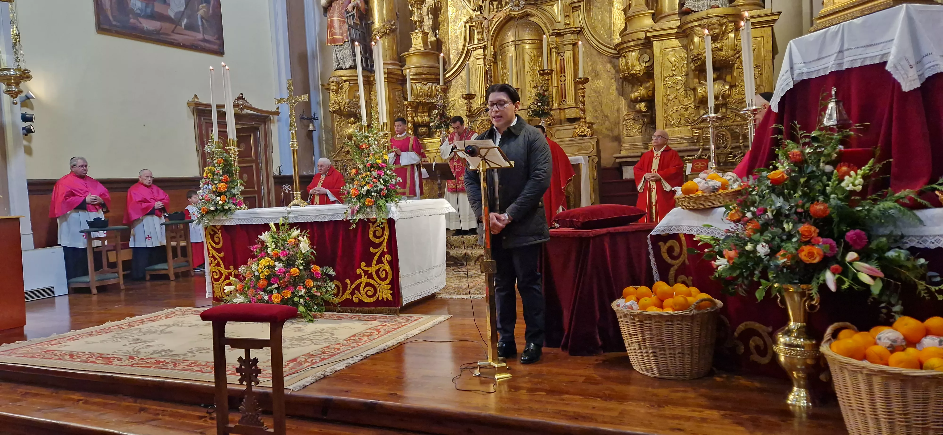 Misa de la festividad de San Vicente en Huesca. Foto Myriam Martínez