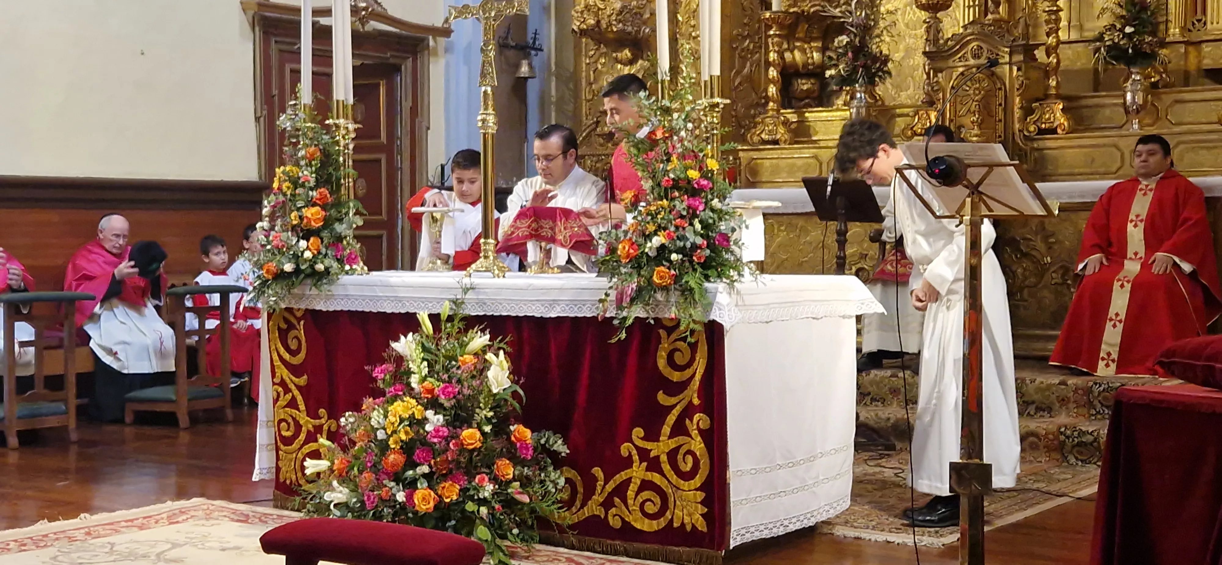 Misa de la festividad de San Vicente en Huesca. Foto Myriam Martínez
