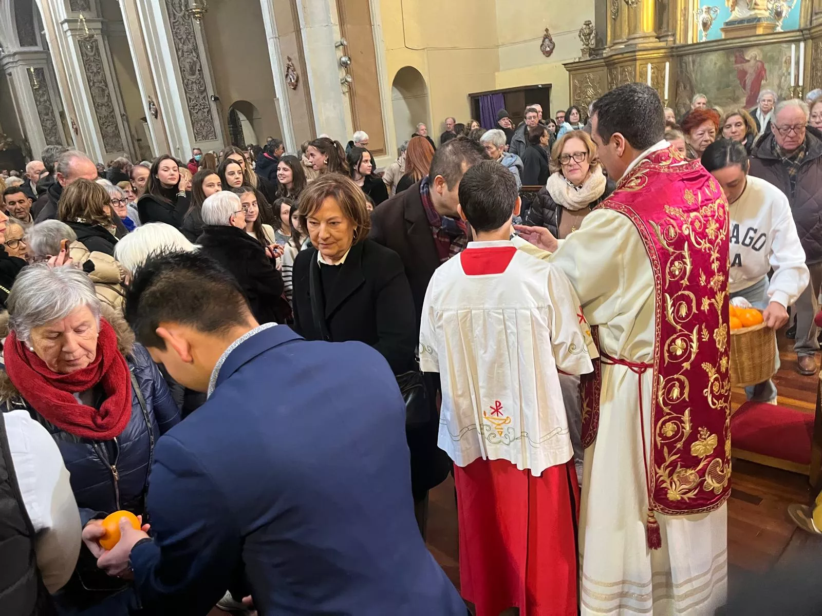 Misa de la festividad de San Vicente en Huesca. Foto Myriam Martínez