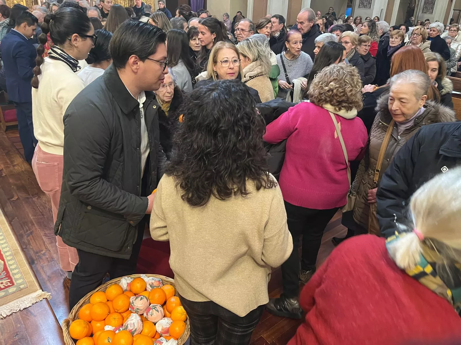 Misa de la festividad de San Vicente en Huesca. Foto Myriam Martínez