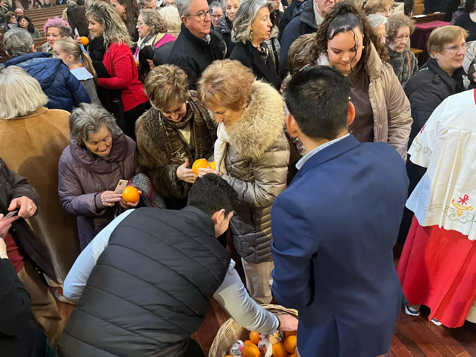 Misa de la festividad de San Vicente en Huesca. Foto Myriam Martínez