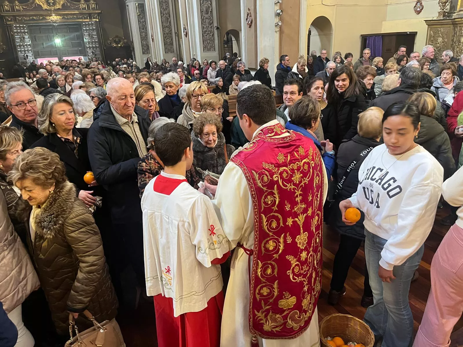 Misa de la festividad de San Vicente en Huesca. Foto Myriam Martínez