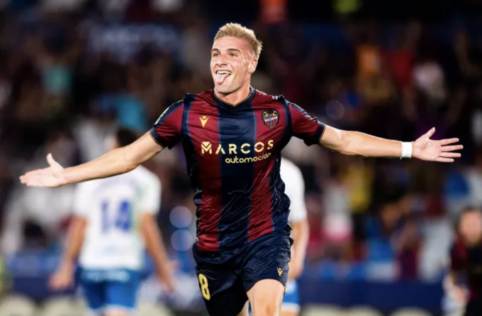 Álex Cantero, nuevo jugador del Huesca