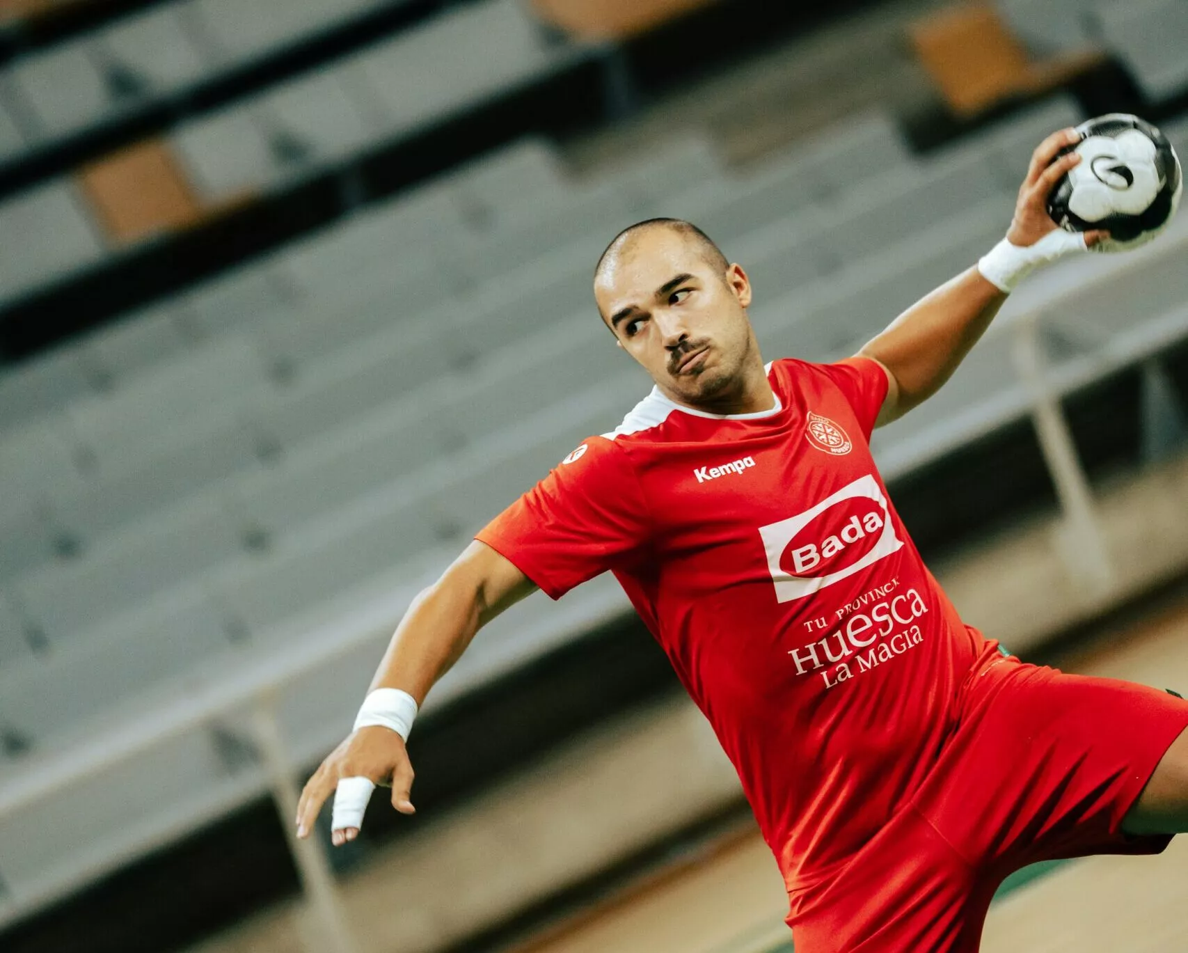 Rafael Paulo Soares lanza a puerta Rafael Paulo Soares lanza a puerta