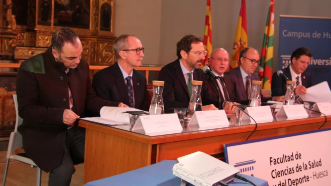 Bienvenida a la sexta promoción del Máster en Medicina de Urgencia y Rescate en Montaña. Foto Carlos Neofato
