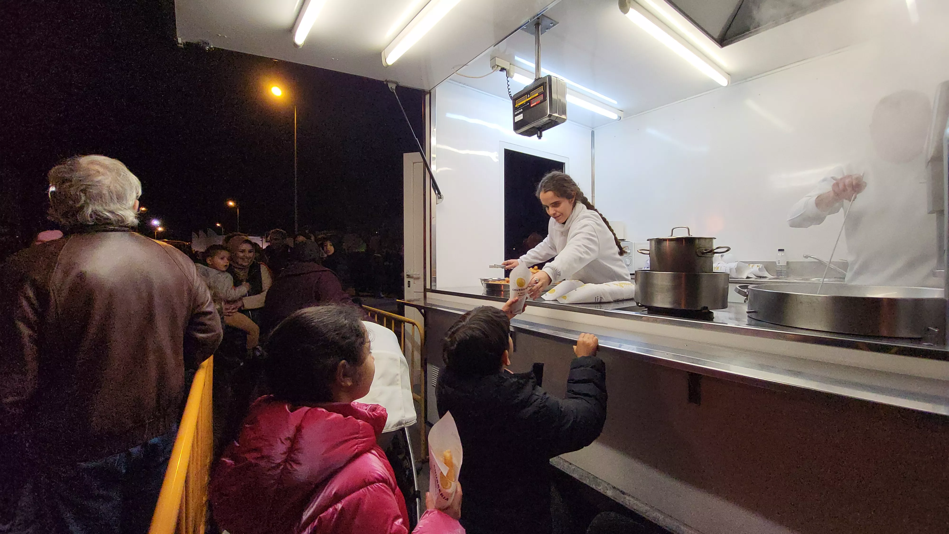 Celebración de la hoguera de San Vicente en Huesca. Foto Mercedes Manterola