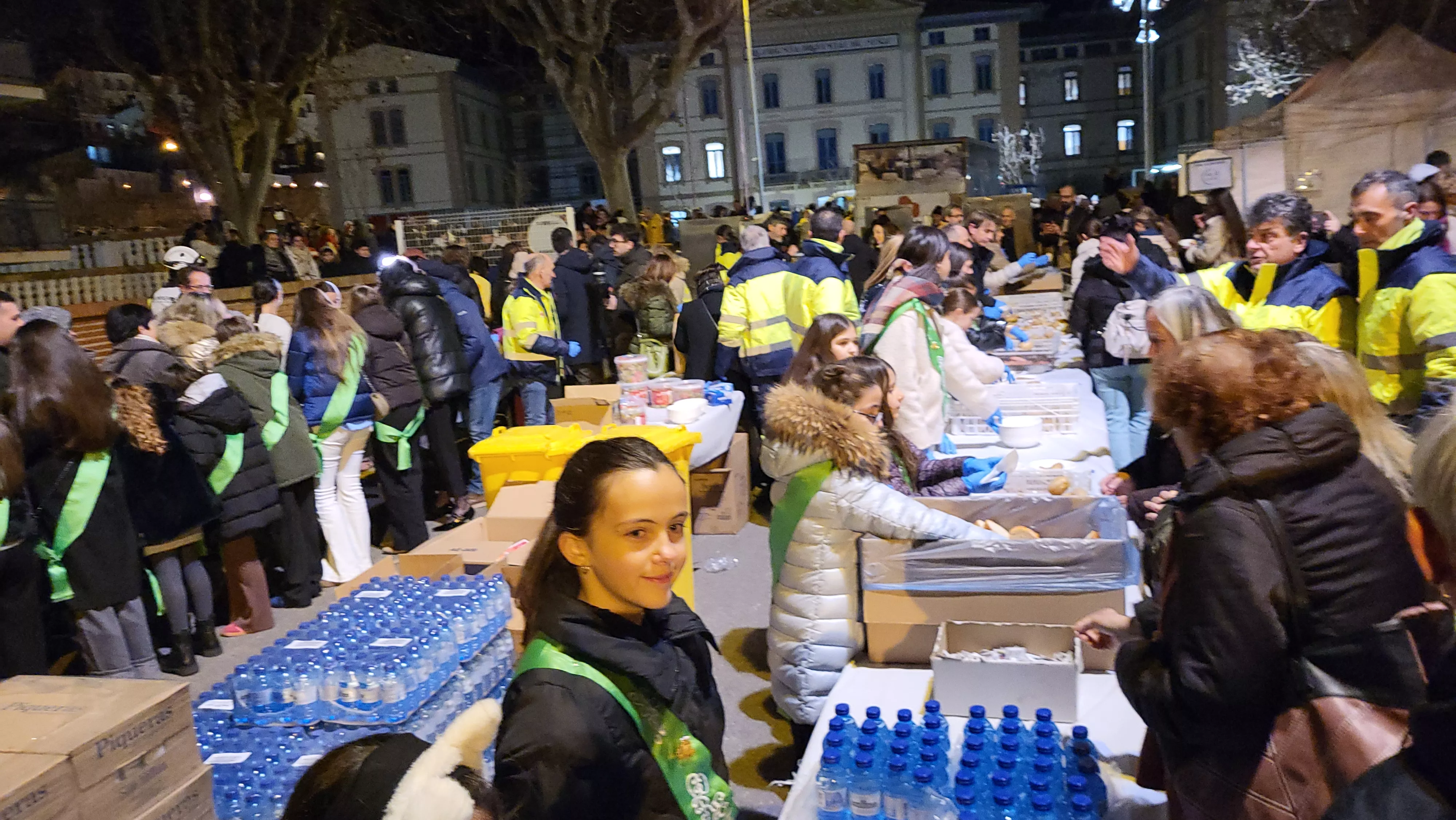 Celebración de la hoguera de San Vicente en Huesca. Foto Mercedes Manterola